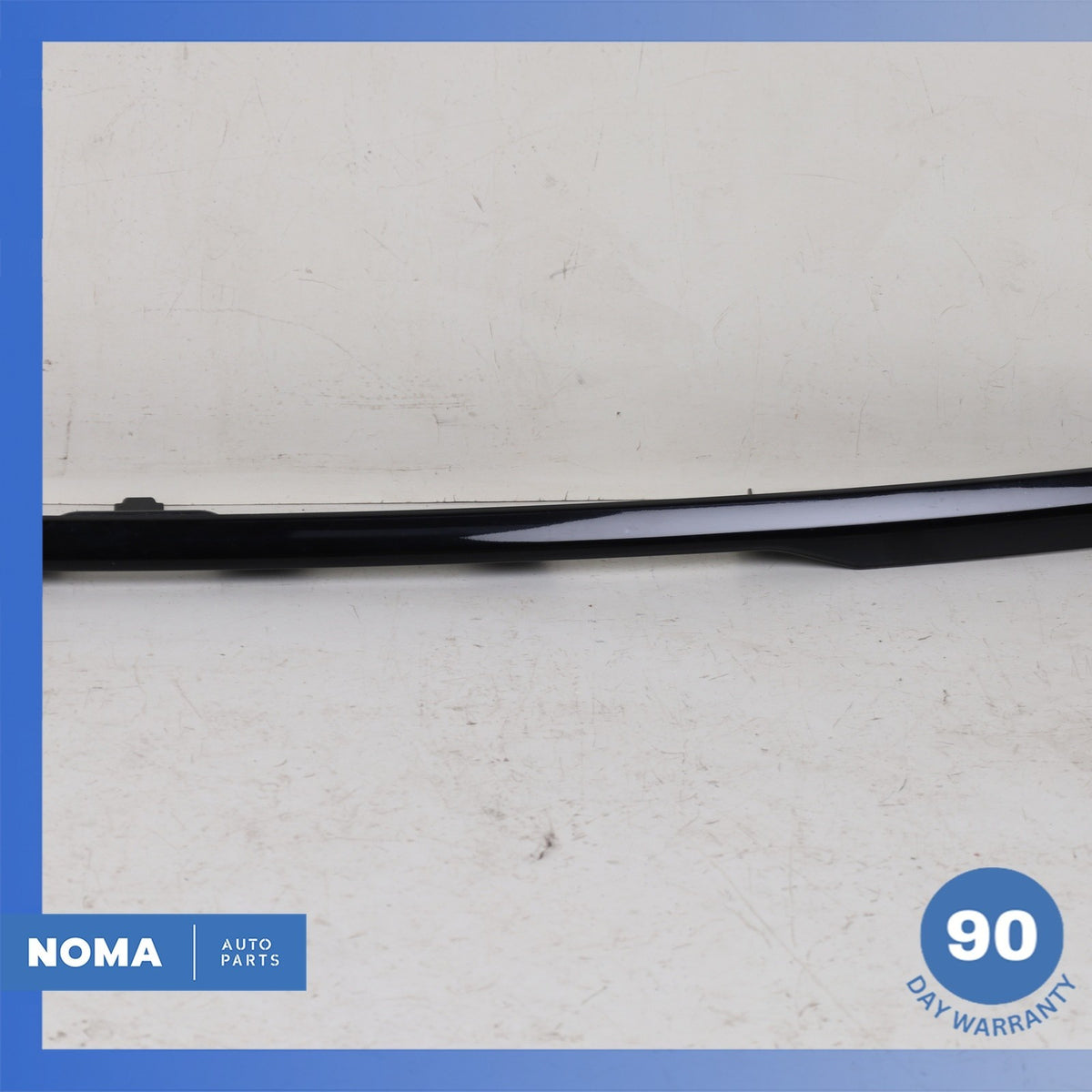 14-22 Range Rover Sport L494 Trunk Bezel License Plate Molding DK6240406DA OEM - photo 3