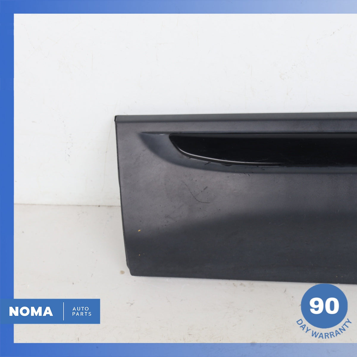 12-19 Range Rover Evoque L538 4DR Front Left Door Lower Molding BJ3221065BJ OEM - photo 5