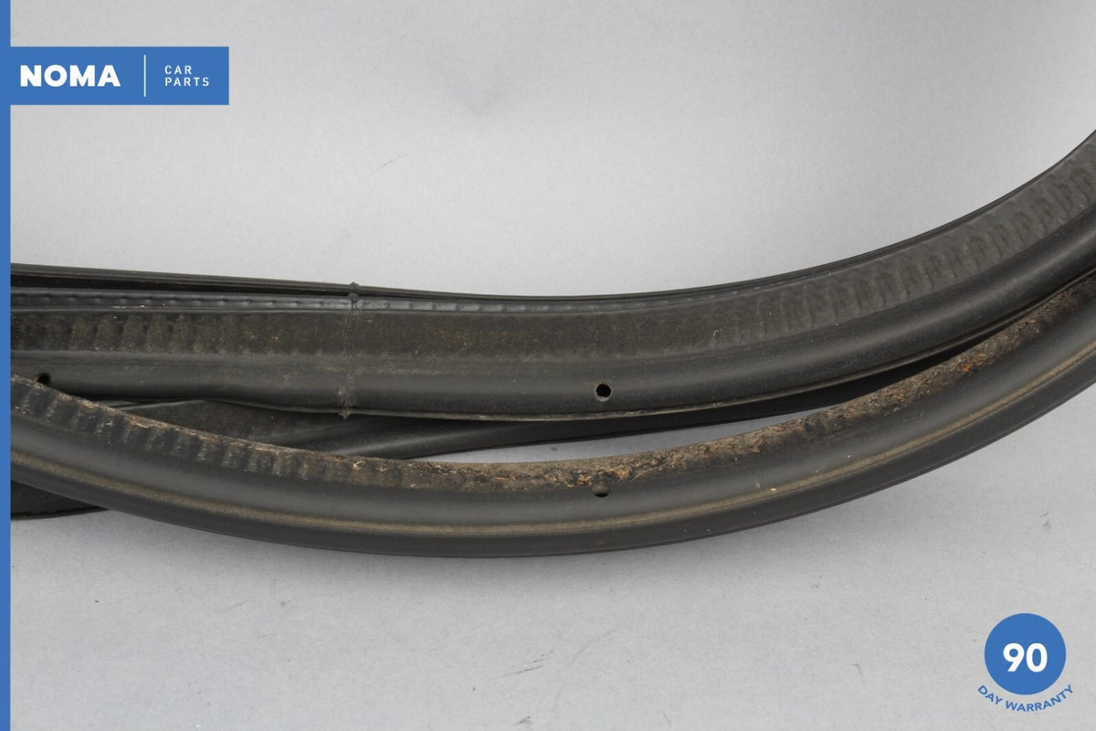 04-10 BMW E60 Rear Trunk Boot Weatherstrip Weather Strip Seal 7110420 OEM - photo 4