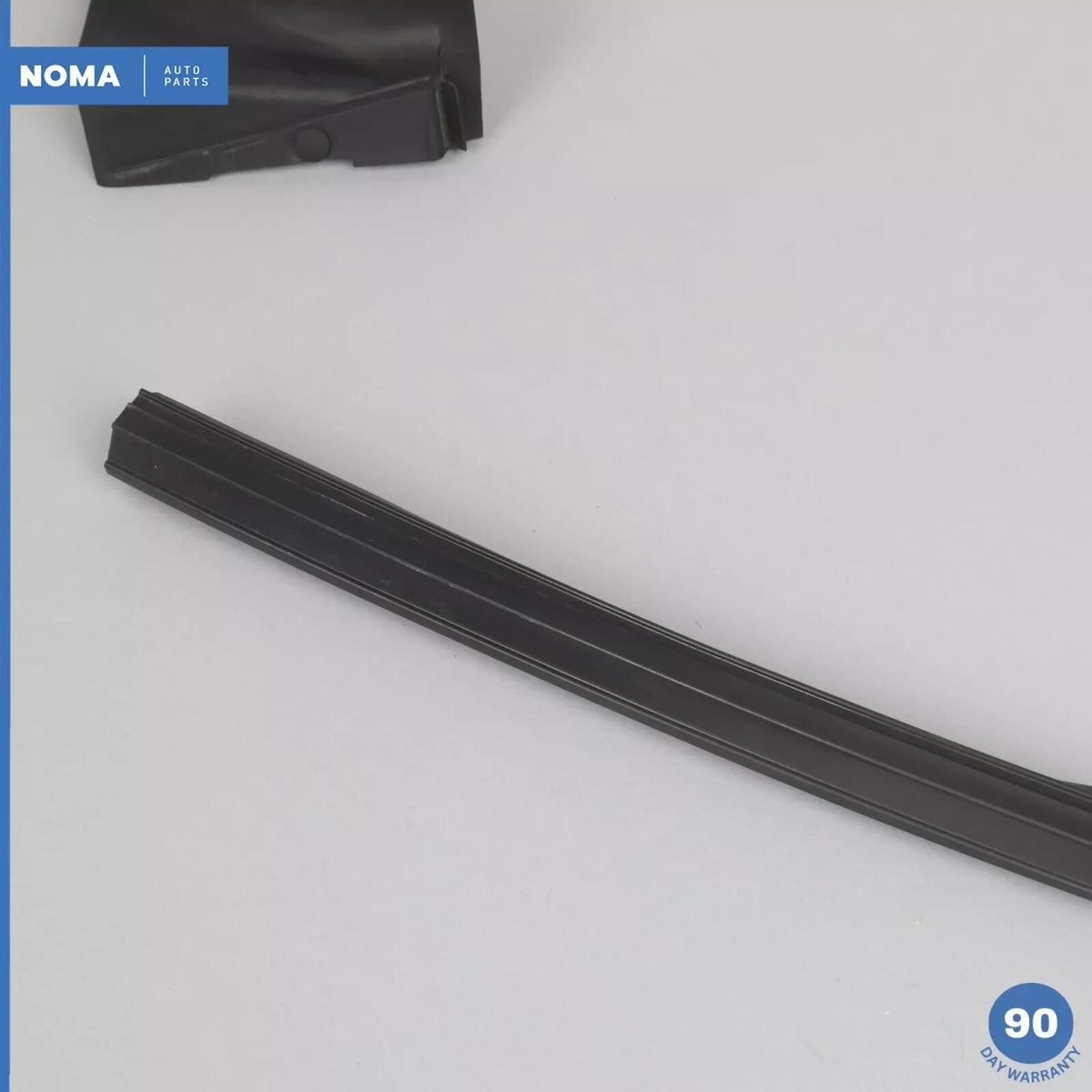 07-15 Jaguar X150 XK XKR Left Driver Side Lower Door Weatherstrip Seal OEM - photo 3