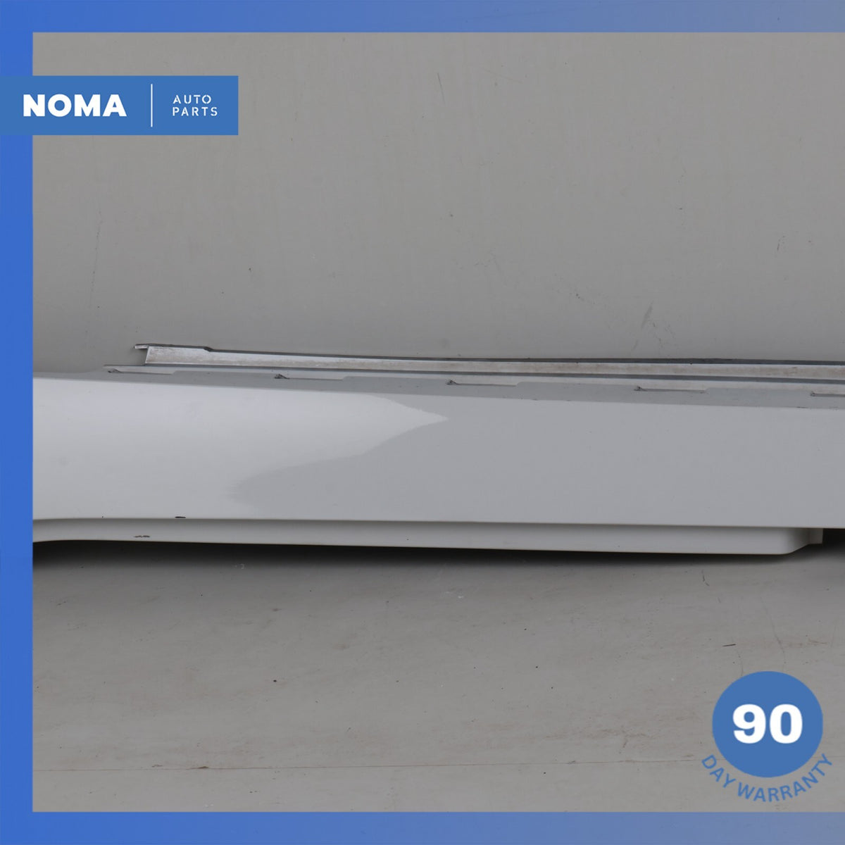 09-16 BMW E89 Z4 Base Left Driver Side Rocker Panel Side Skirt White OEM - photo 4