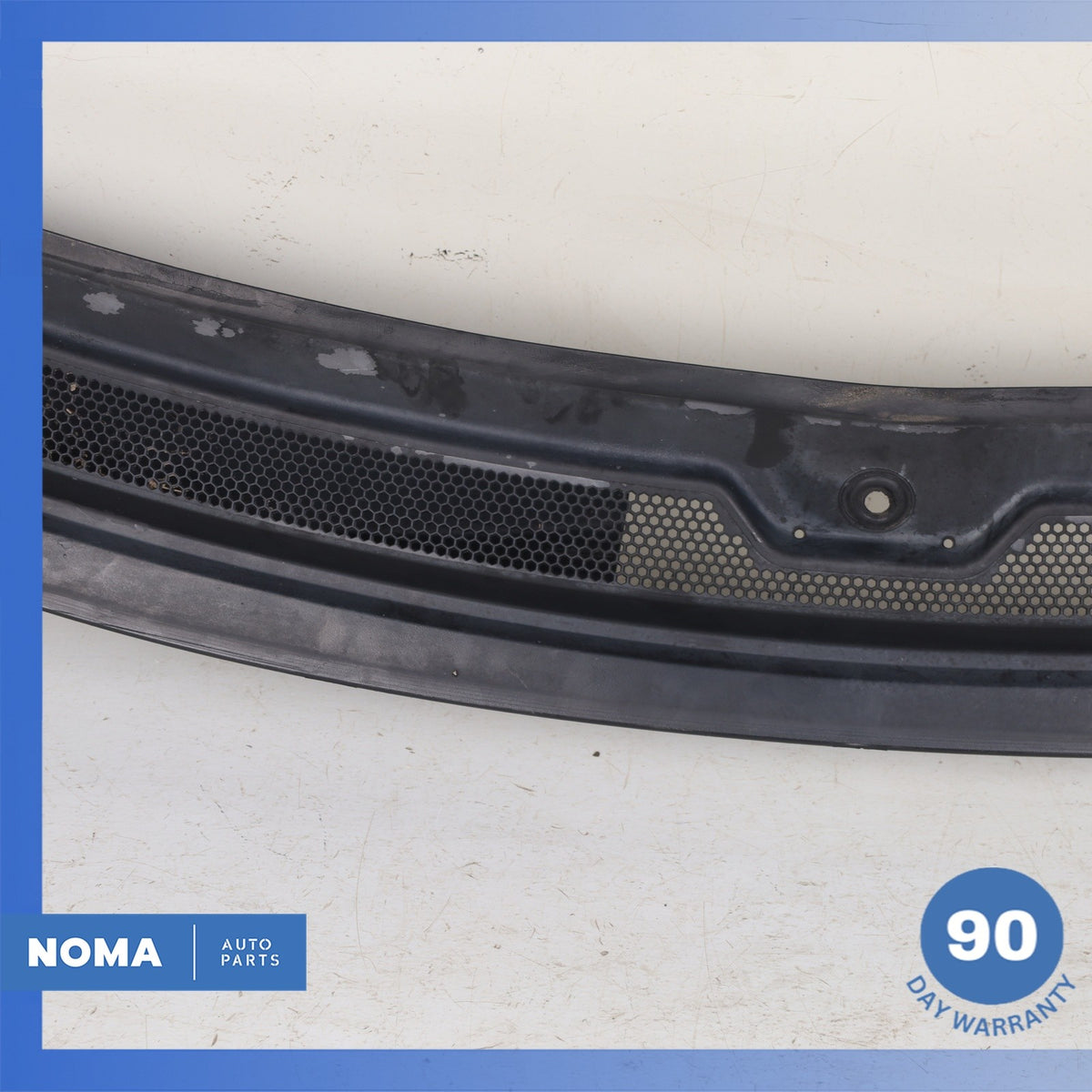 05-16 Land Rover L319 L320 LR4 LR3 Under Windshield Cowl Panel Trim Cover OEM - photo 4