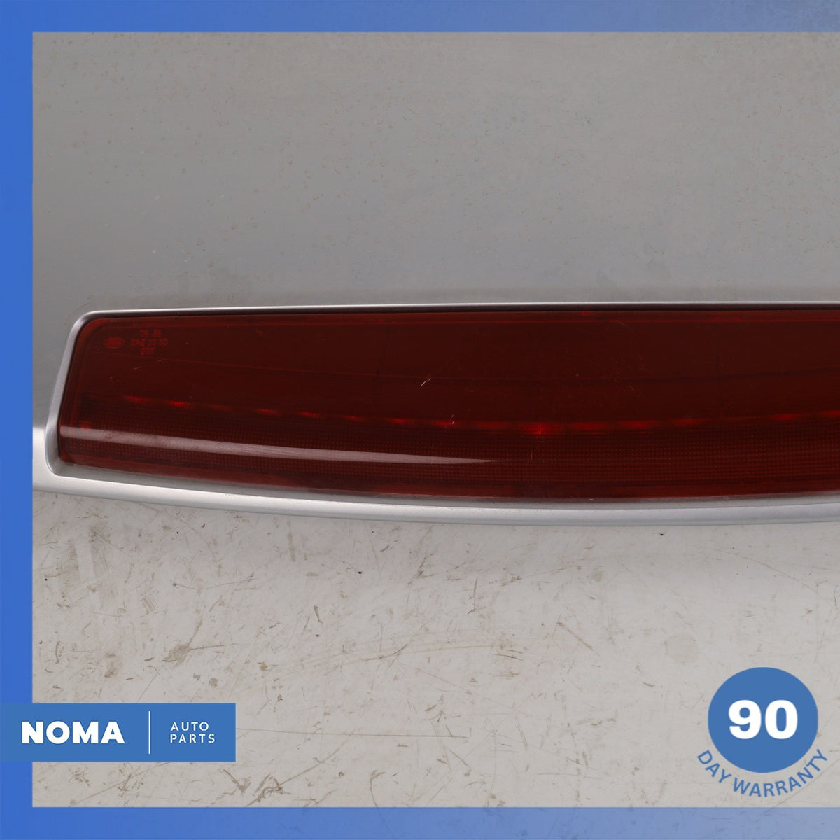 06-09 Range Rover Sport L320 Rear Trunk Spoiler Wing w/ Brake Light Silver OEM - photo 8