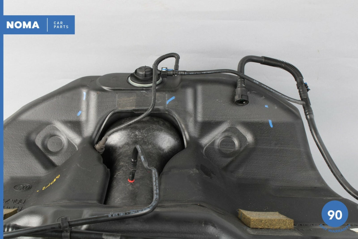 10-13 Jaguar XJ XJL X351 5.0L Fuel Gas Tank Reservoir Assembly AW939002AE OEM - photo 3