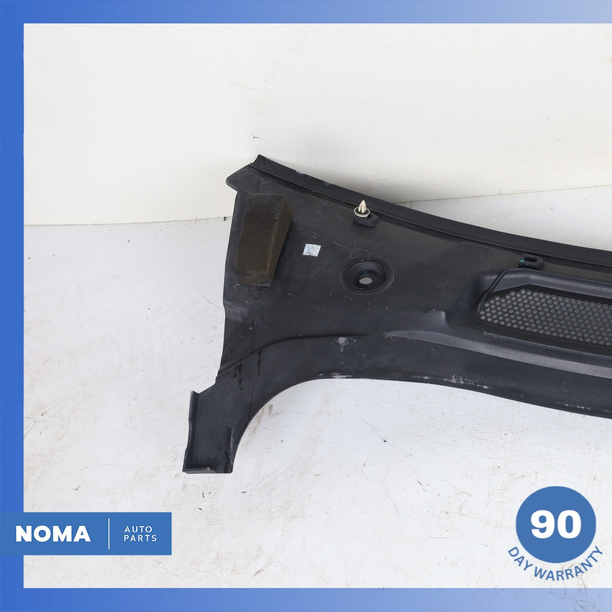 05-16 Land Rover L319 L320 LR4 LR3 Under Windshield Cowl Panel Trim Cover OEM - photo 18