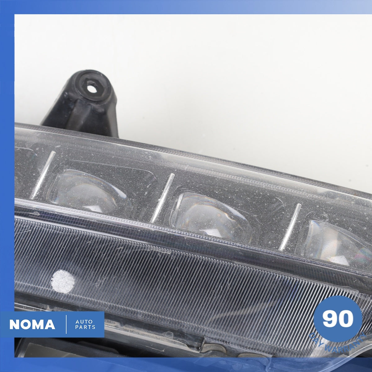 15-17 Hyundai DH Genesis Front Right Passenger Side Fog Light LED 92202B1010 OEM - photo 5