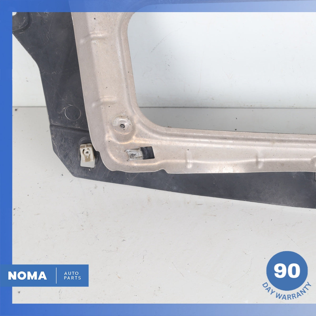 BMW i3 I01 Hybrid Engine Motor Splash Shield Cover Liner 51757305661 OEM - photo 13