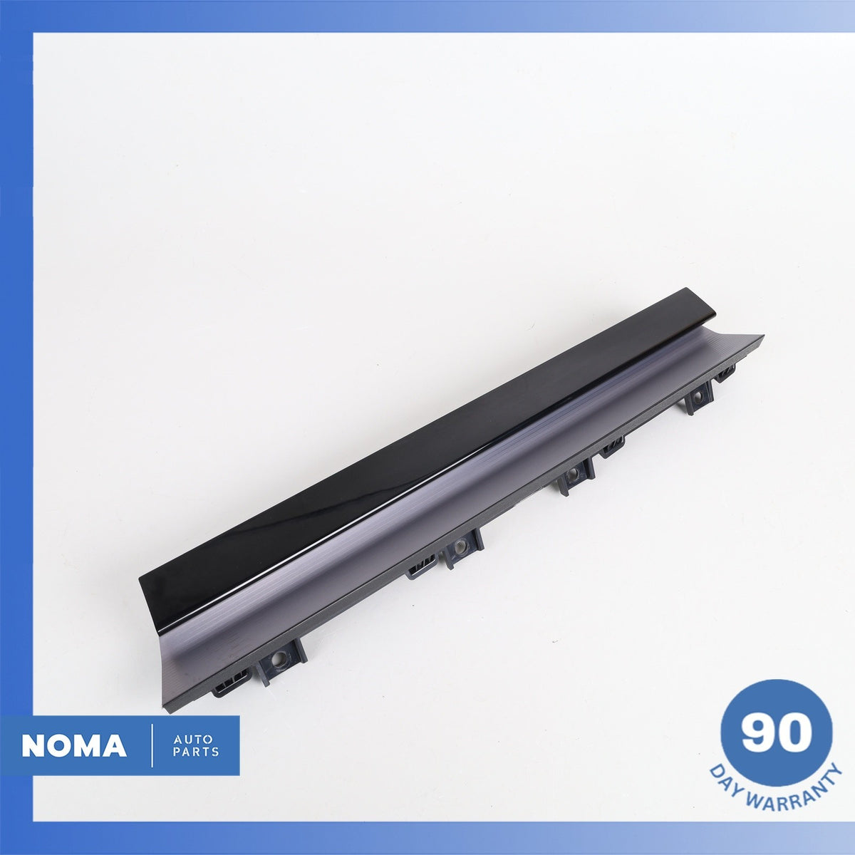 2021 LR Range Rover Evoque L551 Right Dashboard Cover Panel Trim Molding OEM - photo 1
