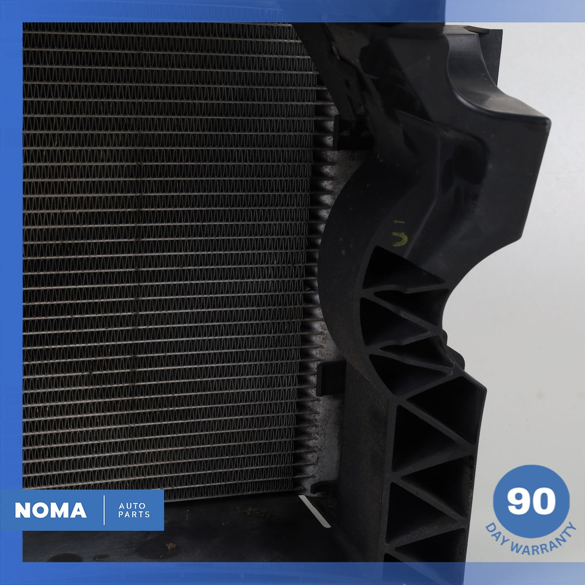 13-22 Range Rover Sport L494 Right Auxiliary Engine Intercooler Radiator OEM - photo 3