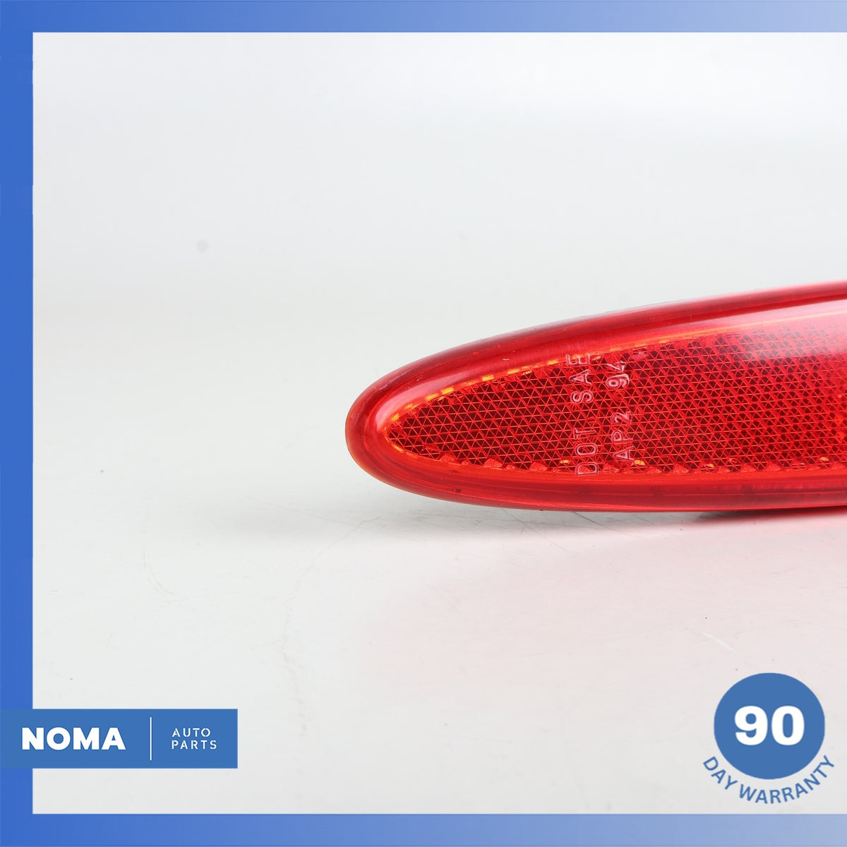 Jaguar X100 XK8 Rear Right or Left Side Marker Light Lamp Red LJA5034BC OEM - photo 2