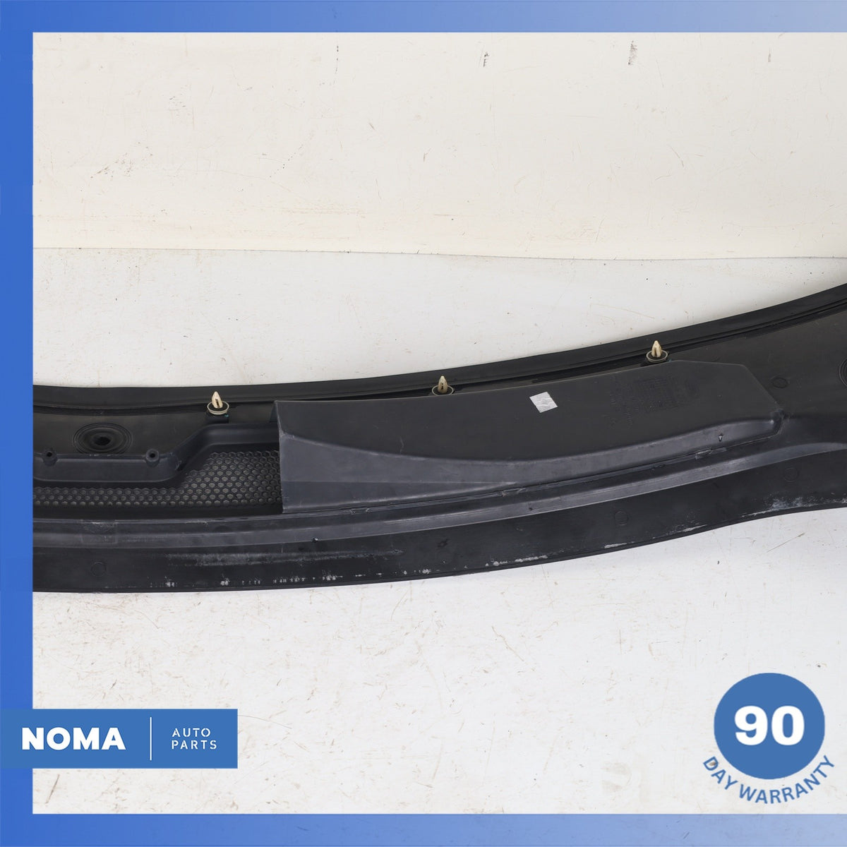 05-16 Land Rover L319 L320 LR4 LR3 Under Windshield Cowl Panel Trim Cover OEM - photo 15