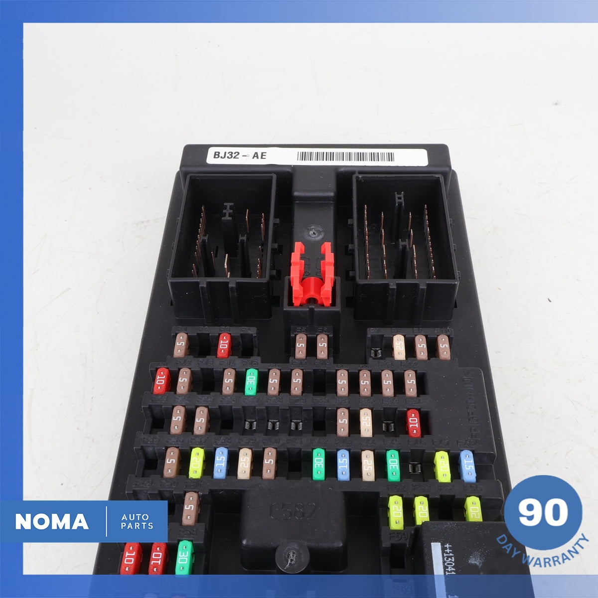 12-13 LR Range Rover Evoque L538 Body Control Module Fuse Relay Box OEM - photo 3