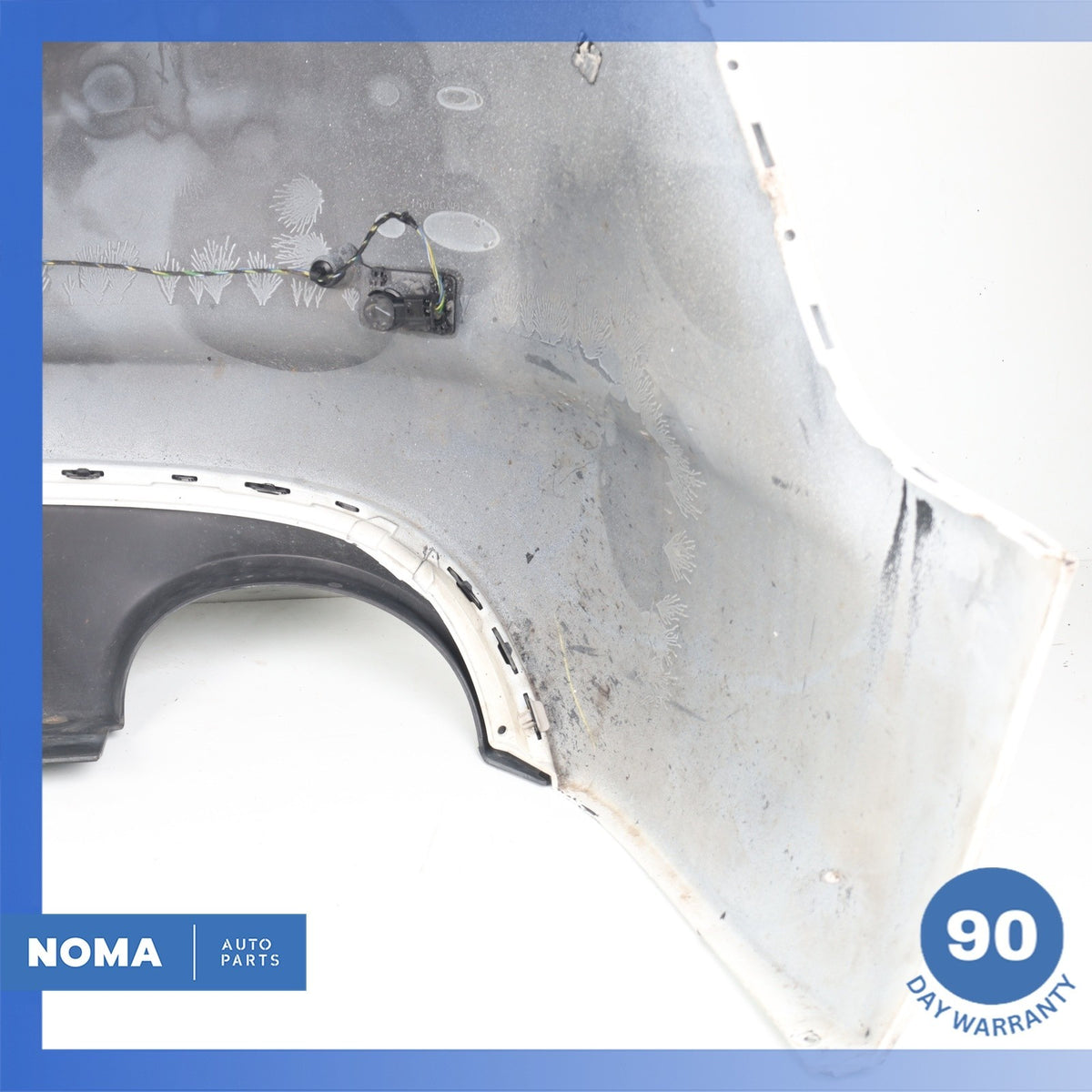 12-15 Jaguar X250 XF Base Rear Bumper Cover Assembly w/Park Assist White OEM - photo 18