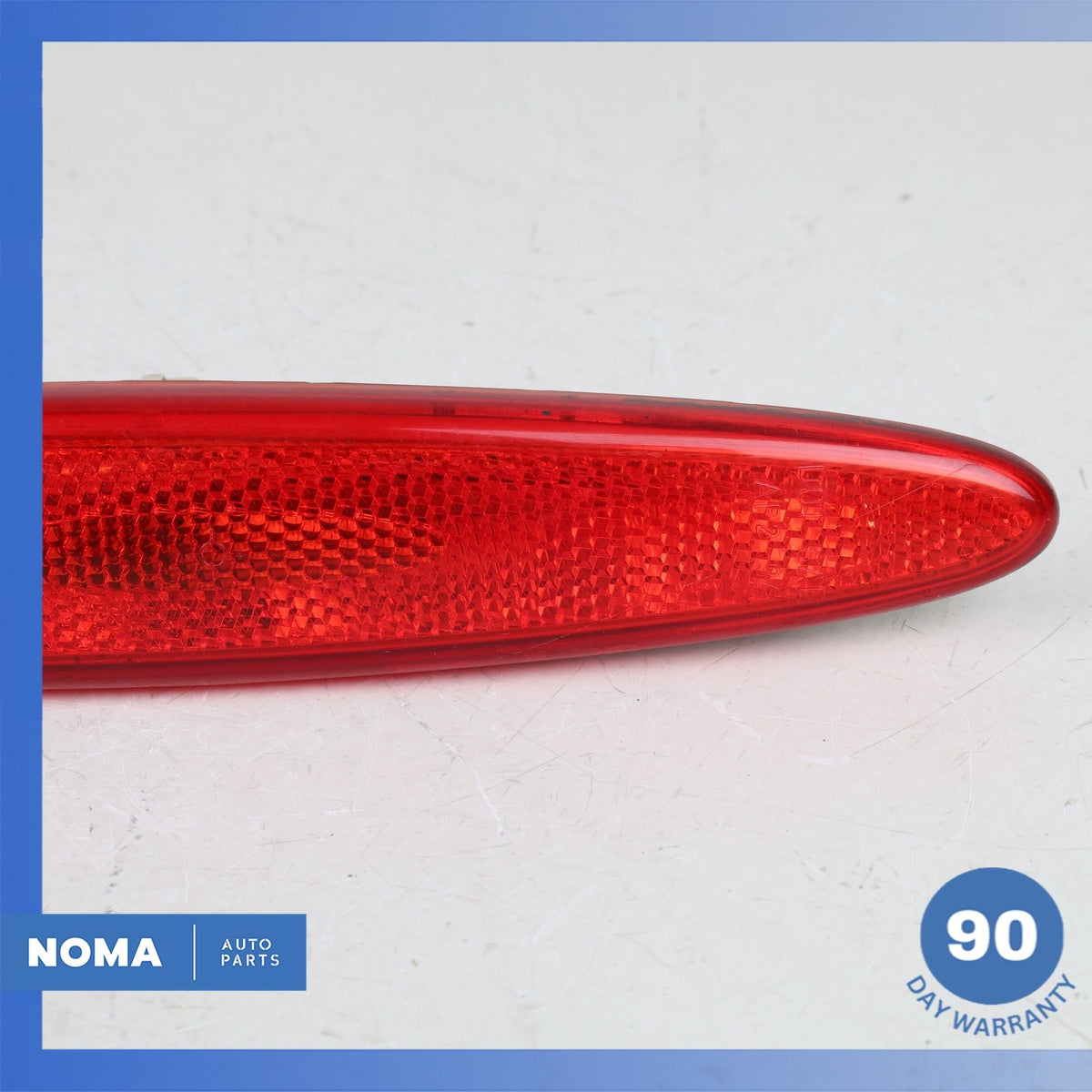Jaguar X100 XKR XK8 Rear Right or Left Side Marker Light Lamp Red LJA5034BC OEM - photo 3