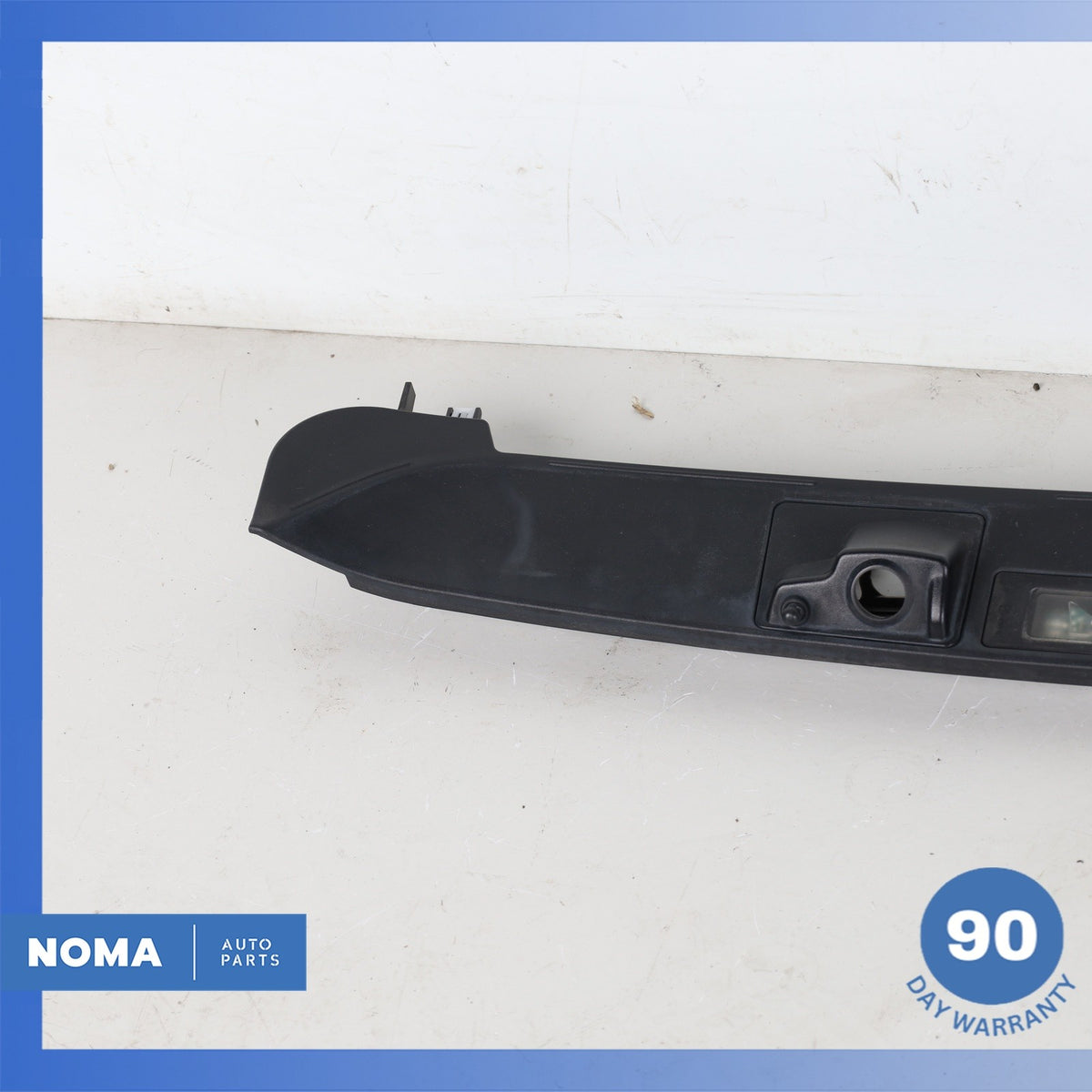 18-23 Land Rover Range Rover L560 Velar Trunk License Plate Number Light OEM - photo 6