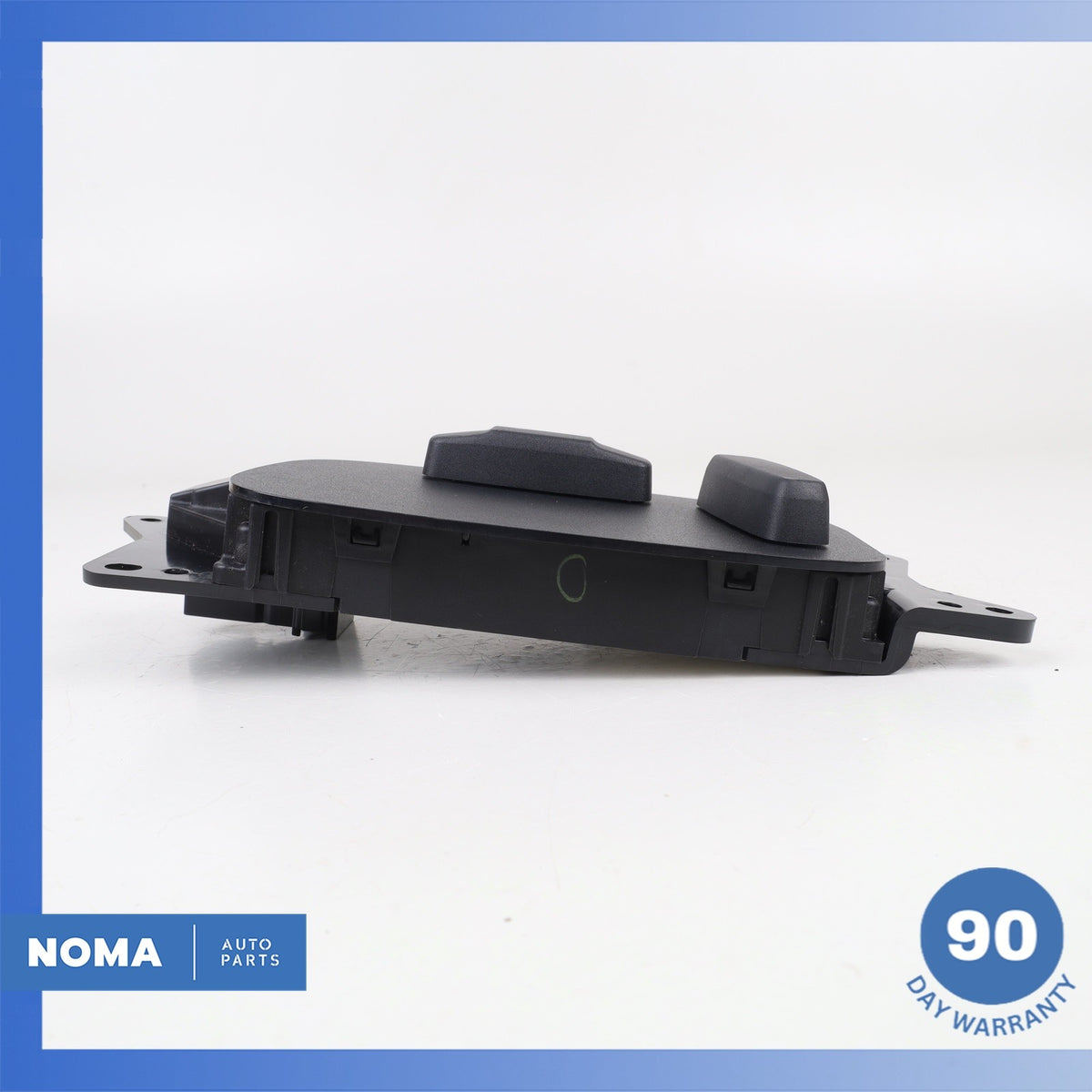 Range Rover L560 Velar Front Right Side Seat Adjustment Switch OEM - photo 13
