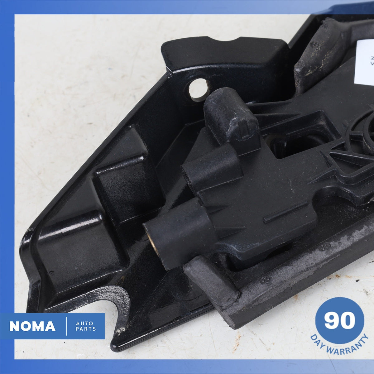 15-23 LR Discovery Sport L550 Front Right Fender Molding Cover w/ Bracket OEM - photo 10
