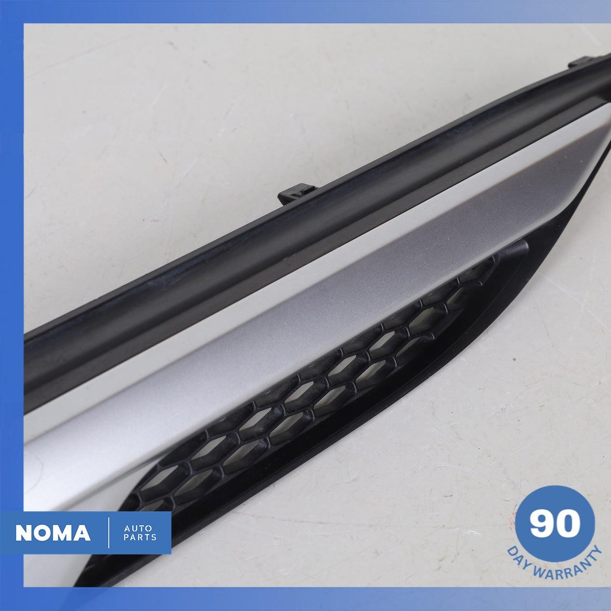 12-19 LR Range Rover Evoque L538 Front Right Passenger Fender Grille Grill OEM - photo 3