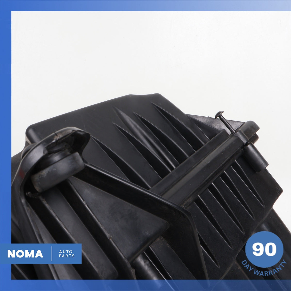 12-13 Land Rover Range Rover Evoque L538 2.0L Air Intake Filter Cleaner Box OEM - photo 4