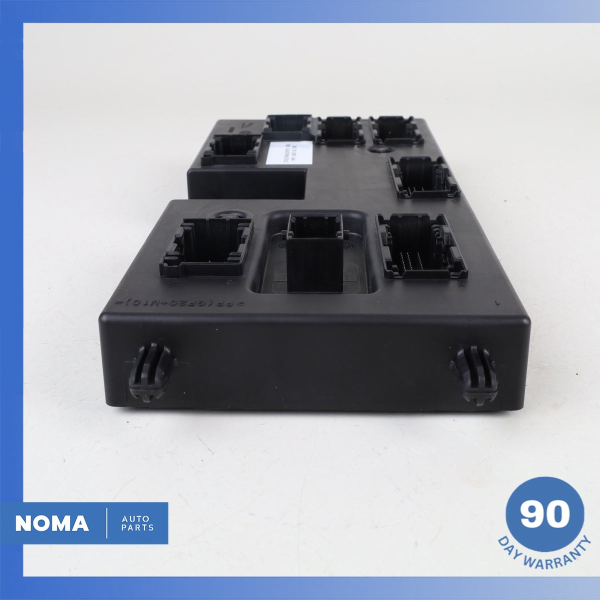 17-19 Range Rover Sport L494 L405 Body Control Module Fuse Relay Box OEM - photo 6