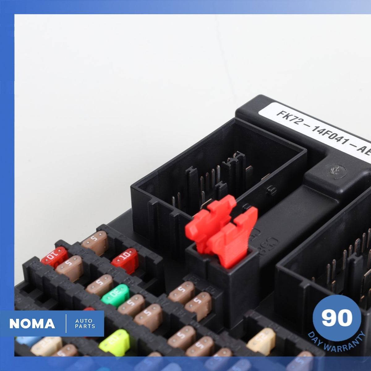 15-23 Land Rover Discovery Sport L550 Front Relay Fuse Box FK7214F041AE OEM 78k - photo 3