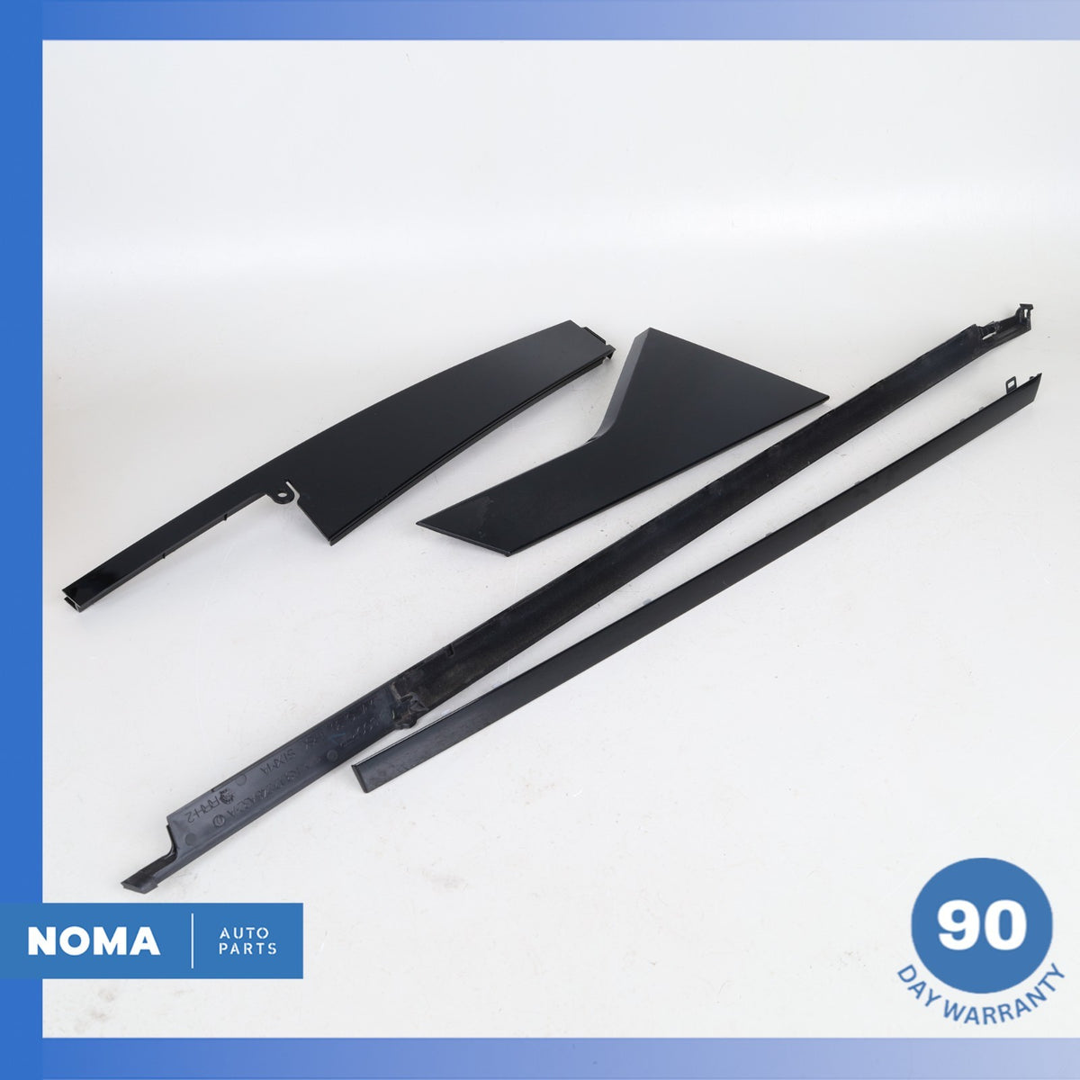 20-23 Range Rover Evoque L551 Rear Right Outer Door Window Molding Set OEM - photo 1