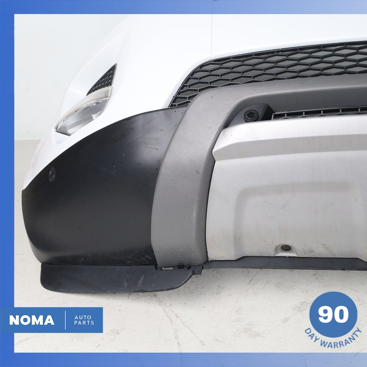 12-15 LR Range Rover Evoque L538 Front Bumper Cover Panel Assembly White OEM - photo 13