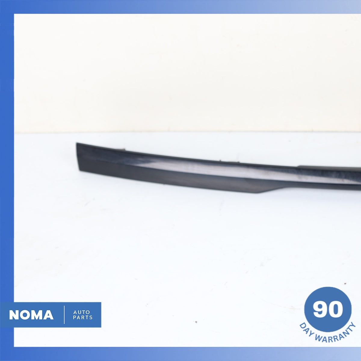 14-22 Range Rover Sport L494 Trunk Bezel License Plate Molding DK6240406DA OEM - photo 5