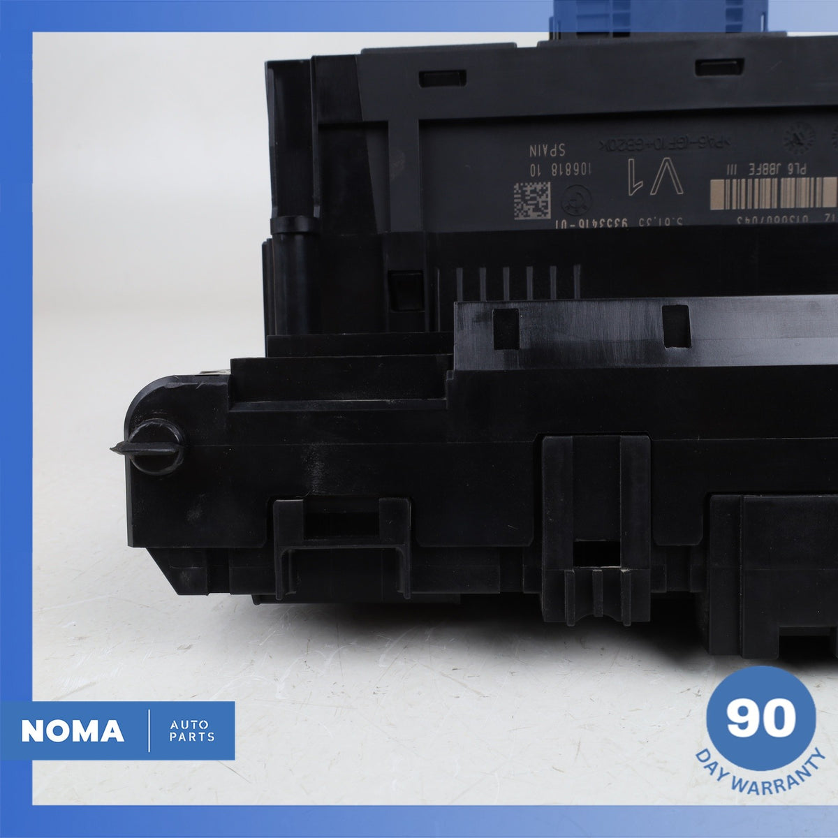BMW F10 550i Front Terminal Junction Relay Fuse Box 61149252815 OEM - photo 14