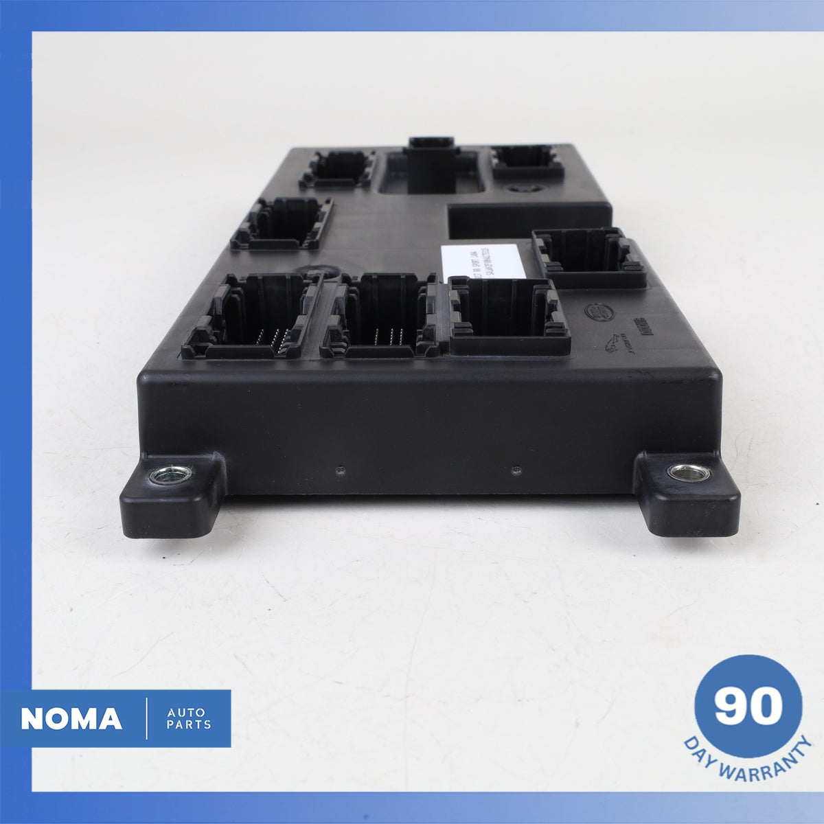17-19 Range Rover Sport L494 L405 Body Control Module Fuse Relay Box OEM - photo 8