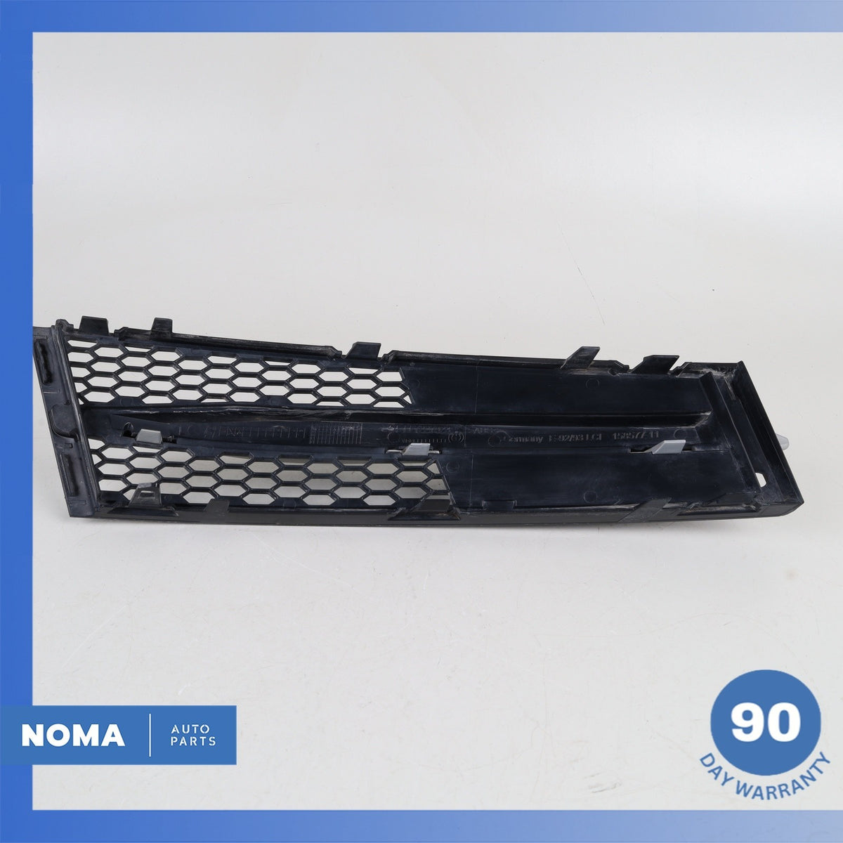 11-13 BMW E92 328i 335i Front Bumper Lower Grill Grille Set 51117227889 OEM - photo 13