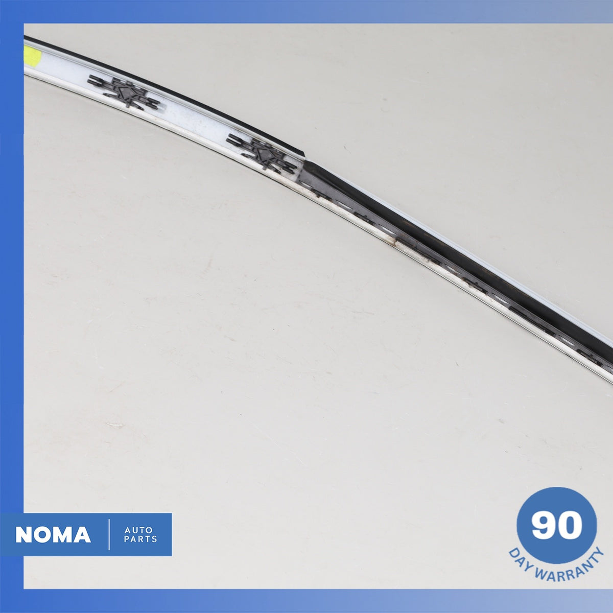 16-22 BMW G12 740i 750i M760i Left Roof Rail Molding White 51137410315 OEM - photo 13