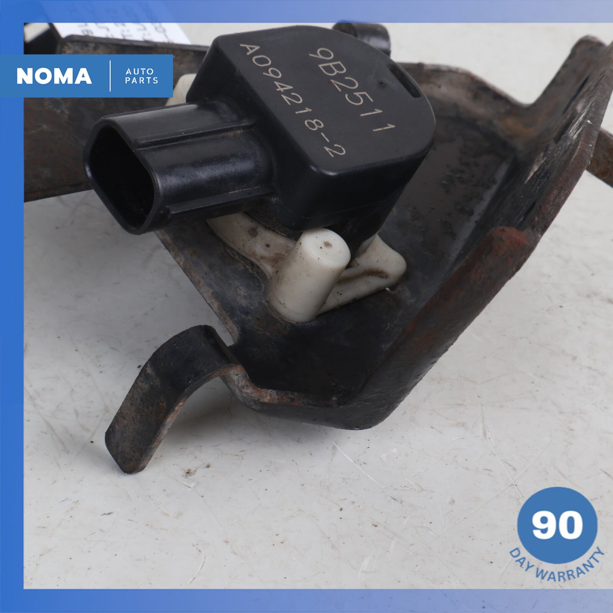 2009 Lexus USF40 LS460 Rear Left Side Suspension Height Level Sensor OEM - photo 2