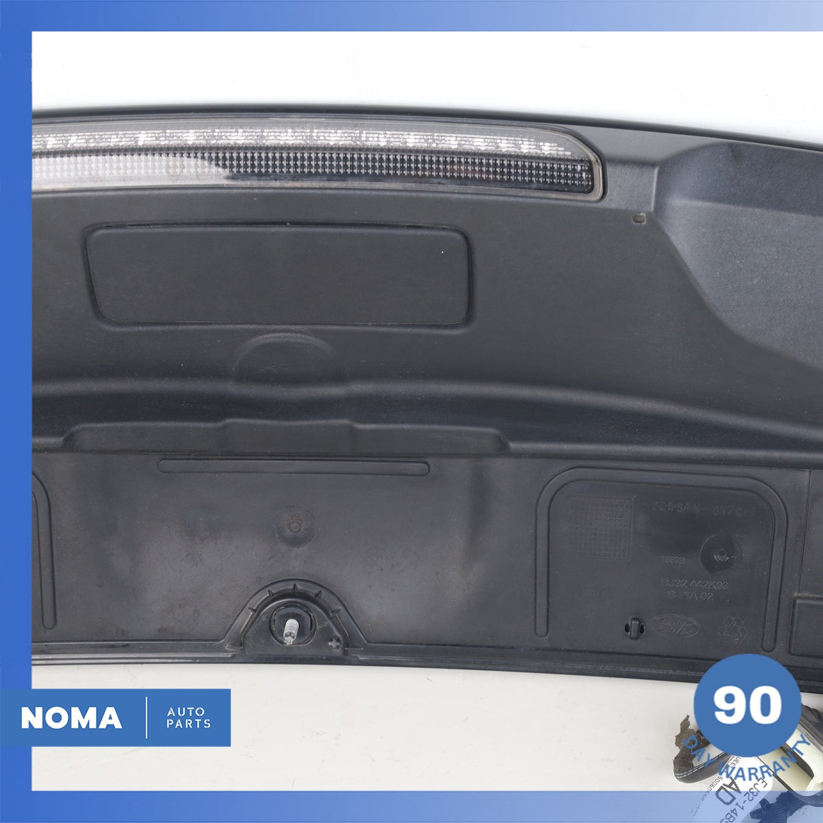 12-15 LR Range Rover Evoque L538 4DR Rear Trunk Spoiler Wing w/ Brake Light OEM - photo 15
