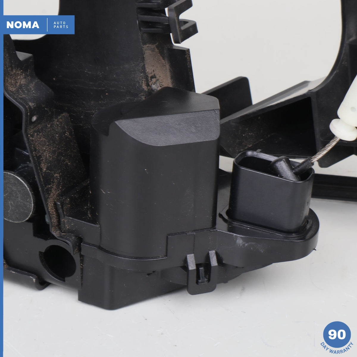 10-15 Jaguar XF XFR XK XKR XJ Front Right Side Door Lock Latch JDE38172 OEM - photo 3