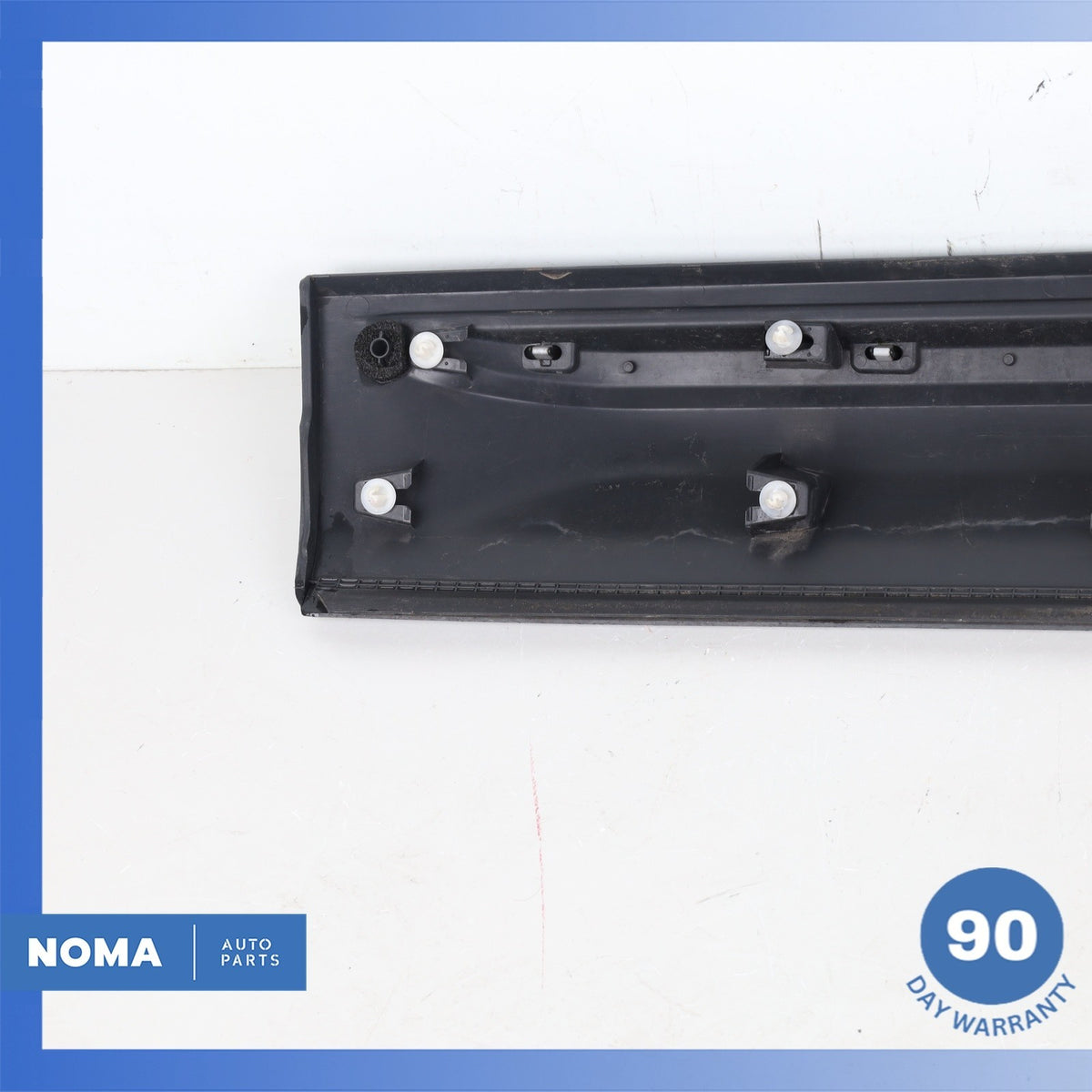12-17 Range Rover Evoque L538 3DR Front Right Door Lower Molding BJ3221064AG OEM - photo 10