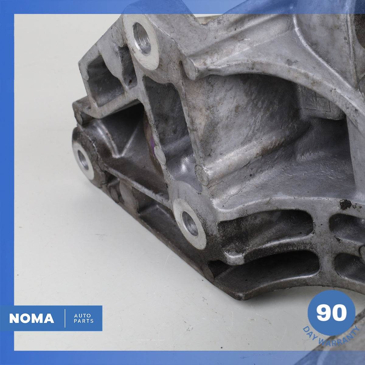 13-17 Range Rover Evoque L538 L550 Engine Motor Support Mount w/ Bracket OEM - photo 6