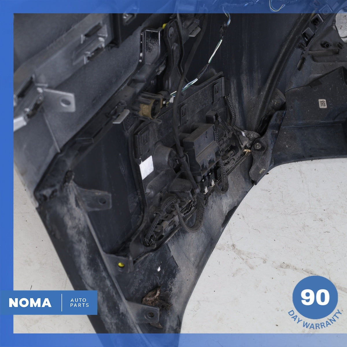 18-20 LR Range Rover L560 Velar Rear Bumper Cover Panel Assembly Silver OEM - photo 21