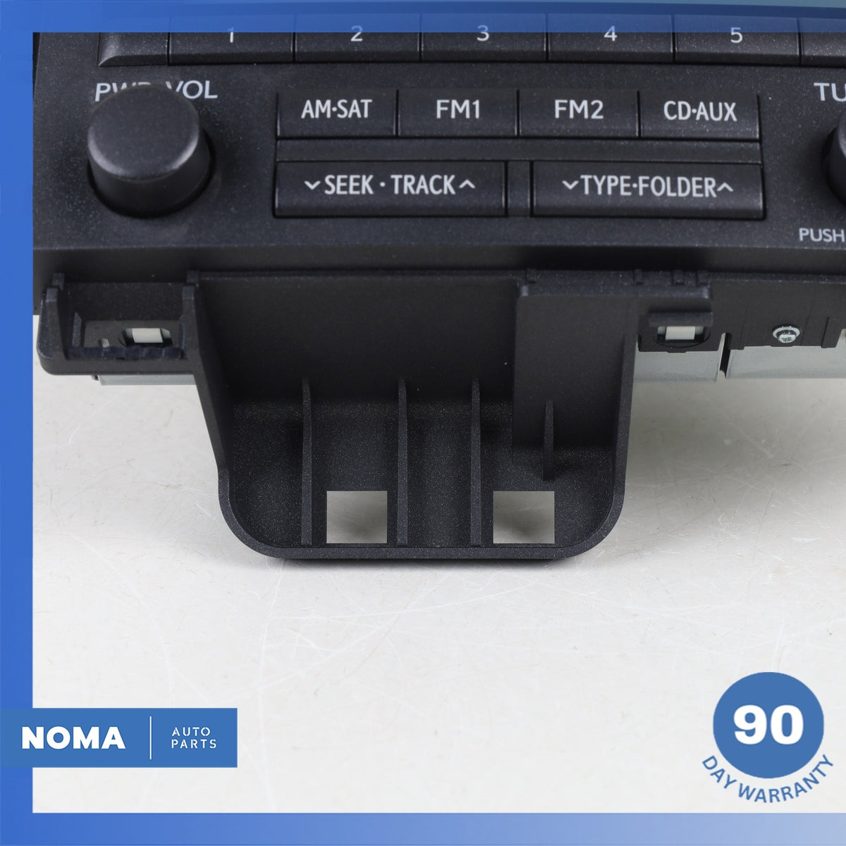 14-17 Lexus ZWA10 CT200h Dashboard AM FM CD Radio Player Receiver 8612076051 OEM - photo 7