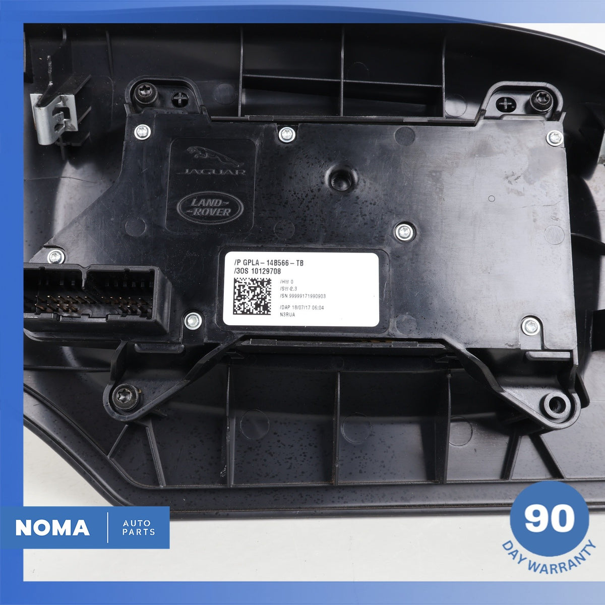 Range Rover L494 Front Right Side Seat Control Switch w/ Trim OEM - photo 7
