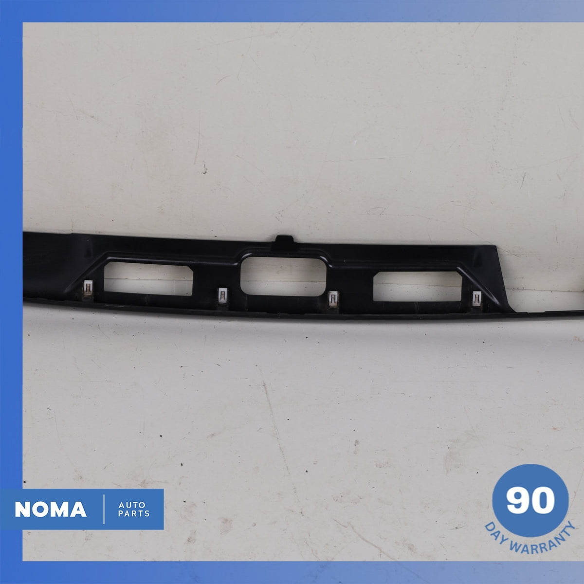 14-22 Range Rover Sport L494 Trunk Bezel License Plate Molding DK6240406DA OEM - photo 13