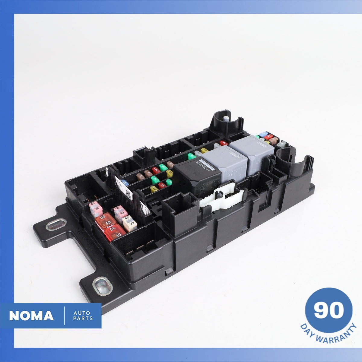 21-23 Range Rover Evoque L551 Rear Trunk Battery Fuse Relay Box Module OEM 58k - photo 8