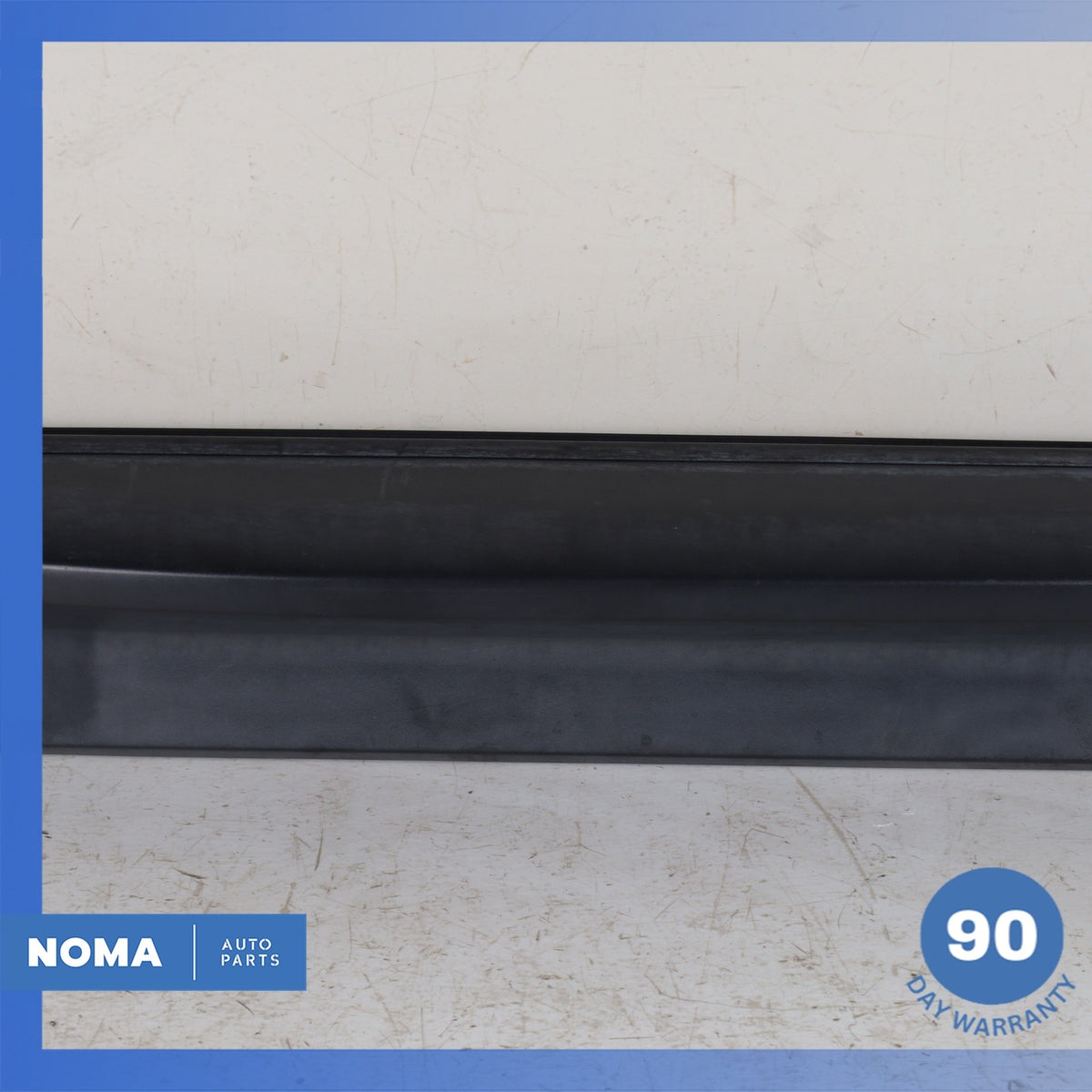 10-13 Land Rover Range Rover Sport L320 Front Right Side Door Lower Molding OEM - photo 3