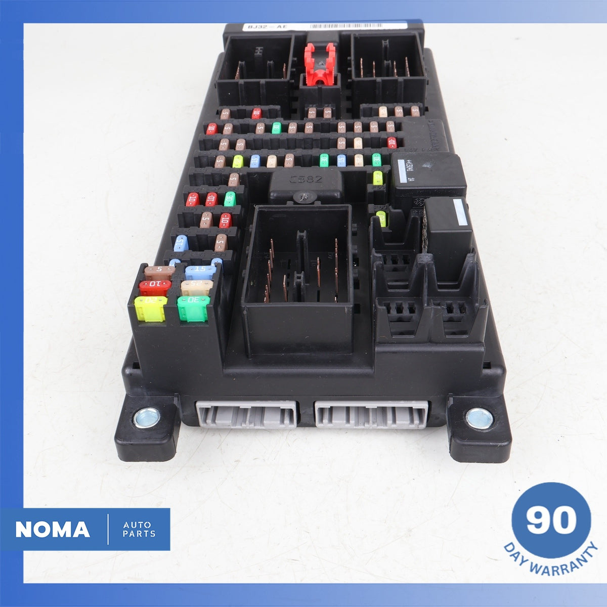12-13 LR Range Rover Evoque L538 Body Control Module Fuse Relay Box OEM - photo 2