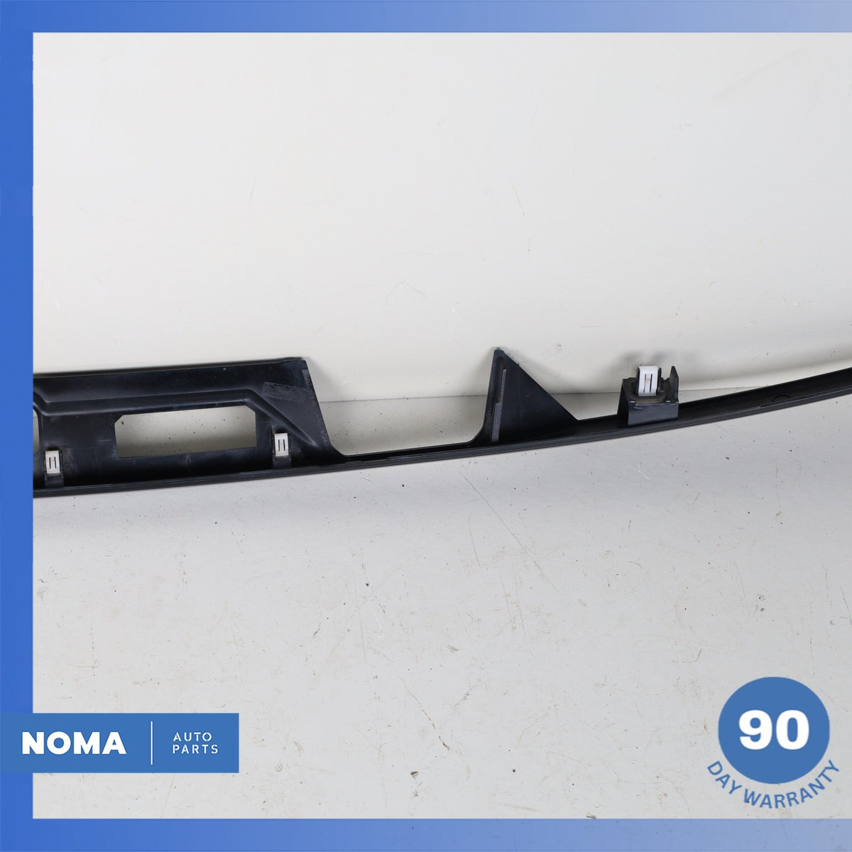 14-22 Range Rover Sport L494 Trunk Bezel License Plate Molding DK6240406DA OEM - photo 9