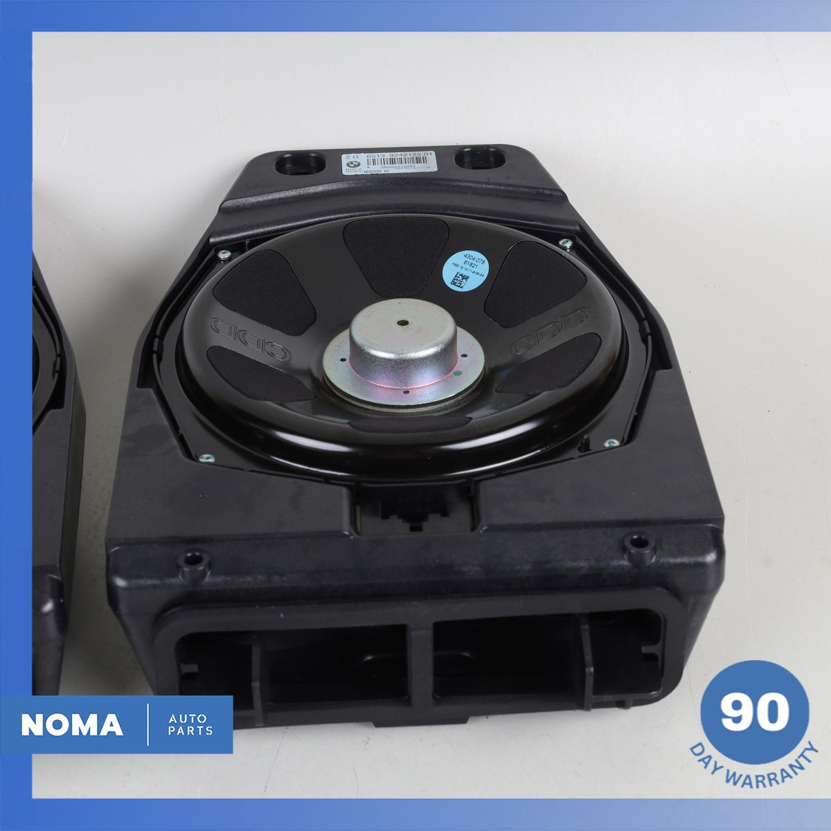 09-16 BMW E89 Z4 Rear Left & Right Audio Sound HiFi Subwoofer Speaker Set OEM - photo 4