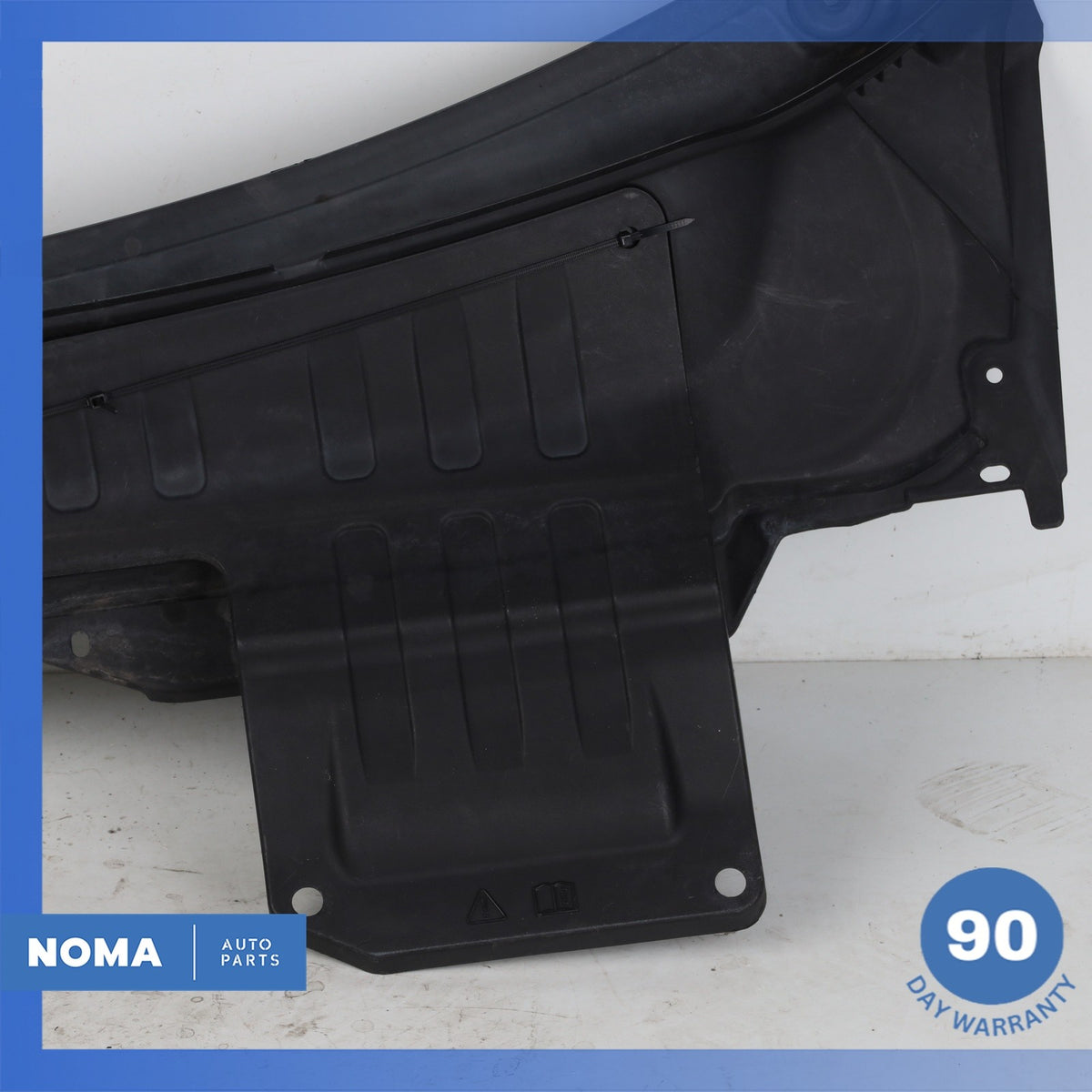 12-18 LR Range Rover Evoque L538 Under Windshield Cowl Panel Trim Cover OEM - photo 3