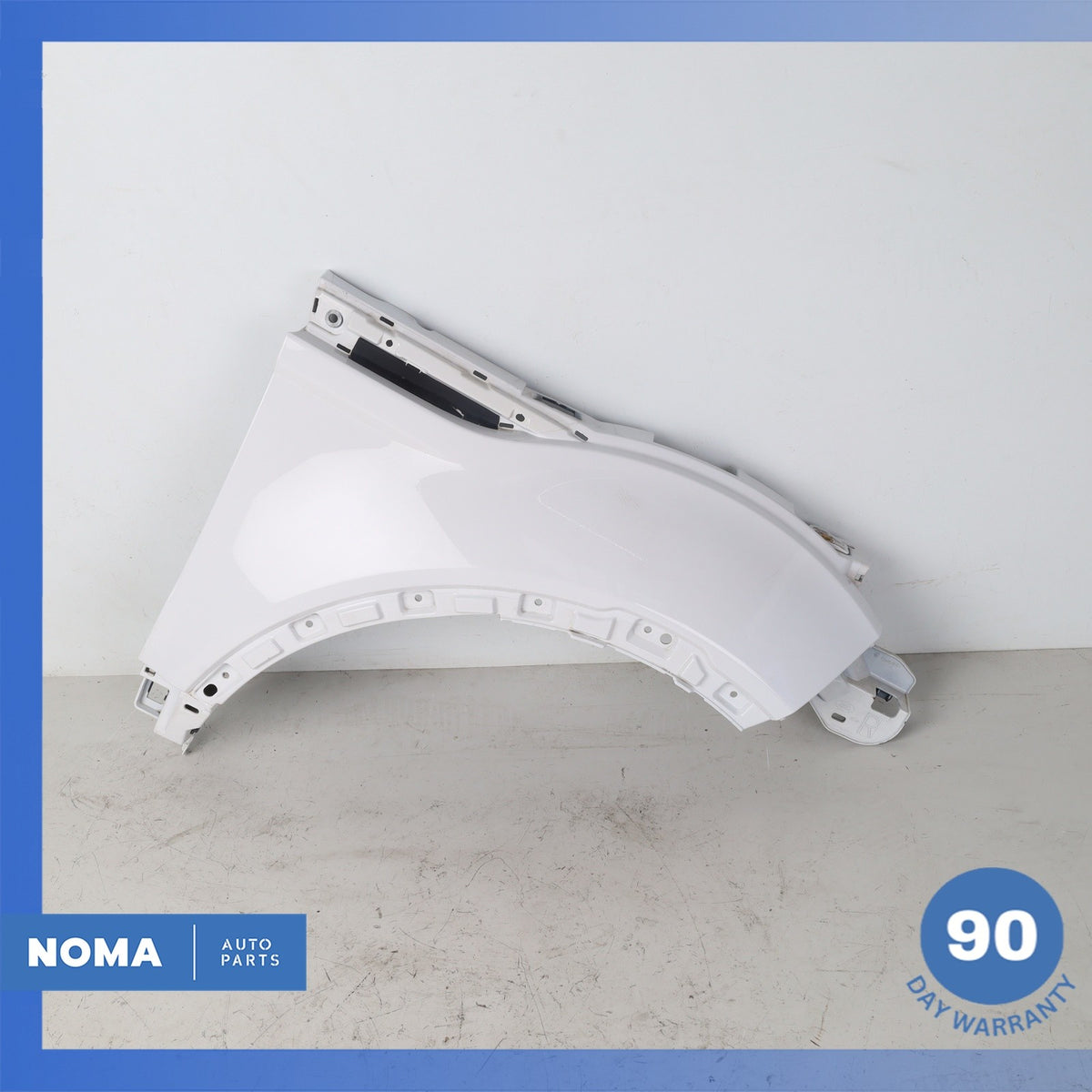 12-19 LR Range Rover Evoque L538 Front Right Passenger Fender Panel White OEM - photo 1