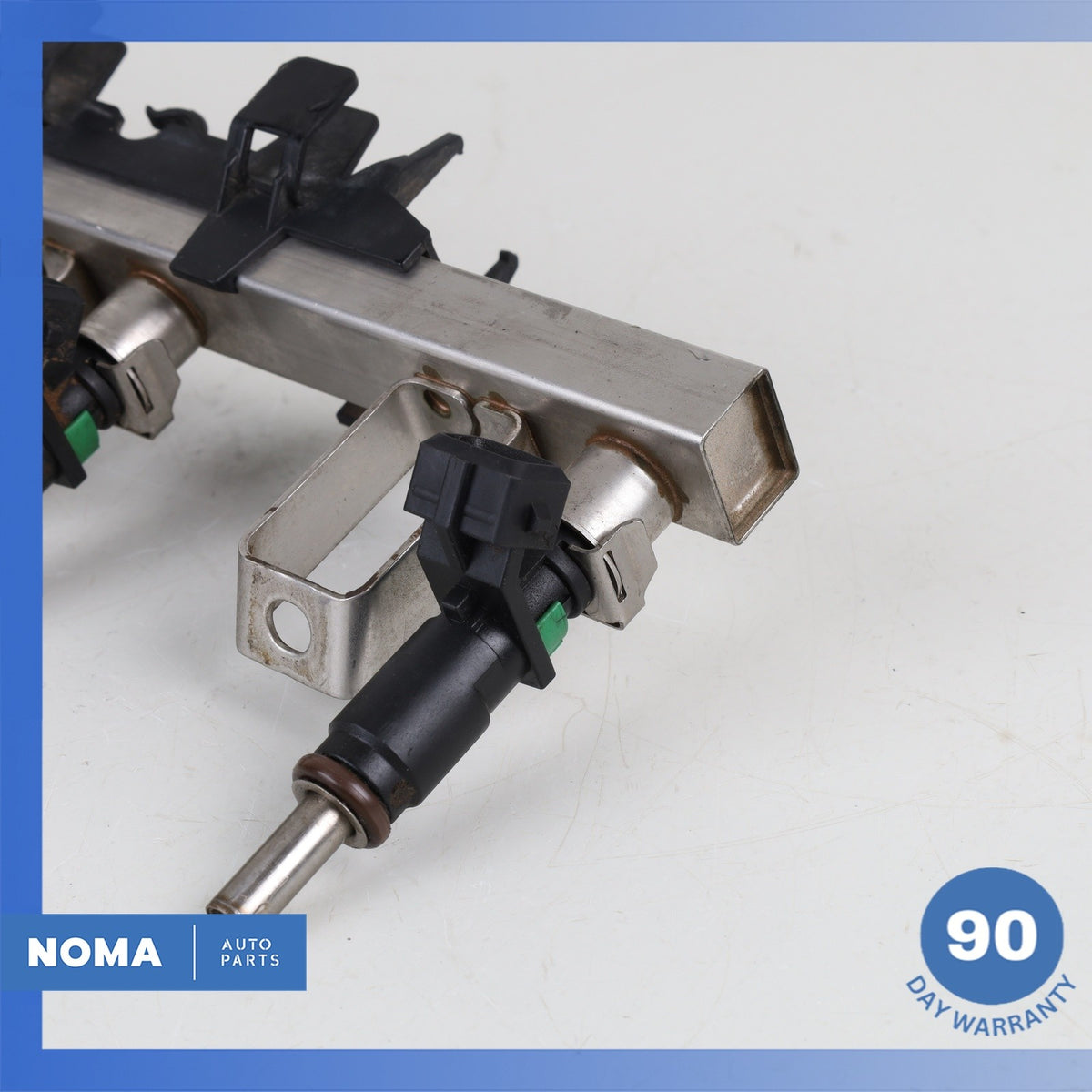 07-13 BMW E90 328i N51 Engine Motor Fuel Injector Rail w/ Injector OEM 75k - photo 3