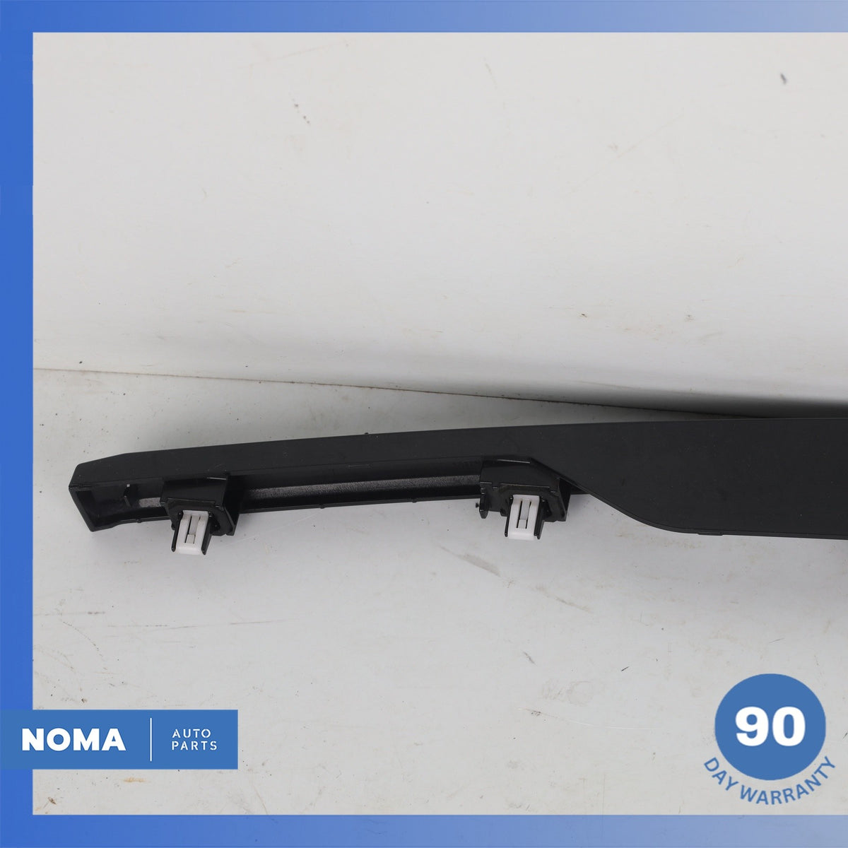 12-15 Range Rover Evoque L538 Rear Trunk Bezel License Plate Light Lamp Trim OEM - photo 11